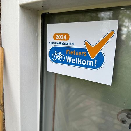 Supergezellig Vakantiehuis Met Hele Grote Tuin Bij Nijmegen Ewijk Exteriör bild