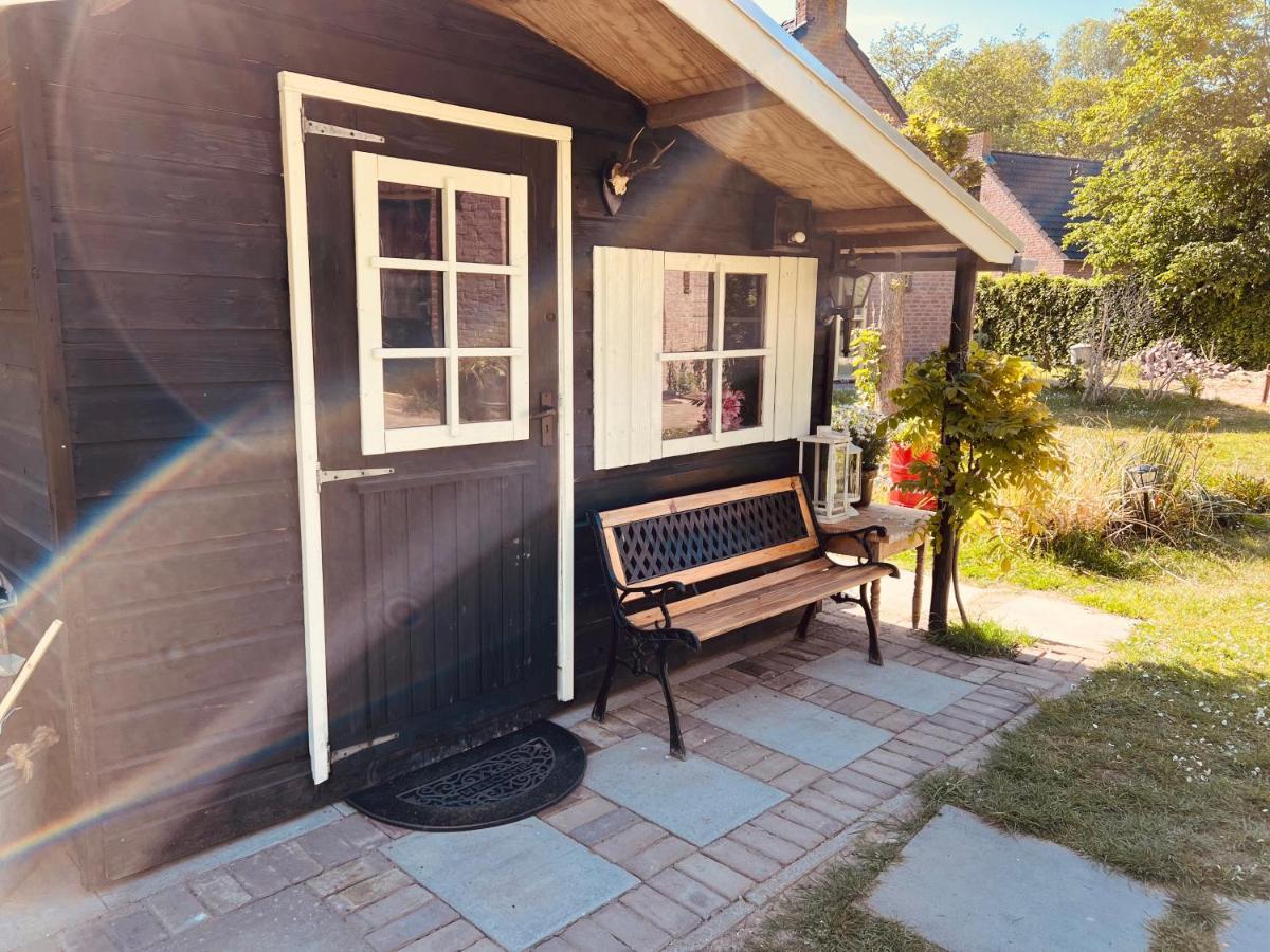 Supergezellig Vakantiehuis Met Hele Grote Tuin Bij Nijmegen Ewijk Exteriör bild