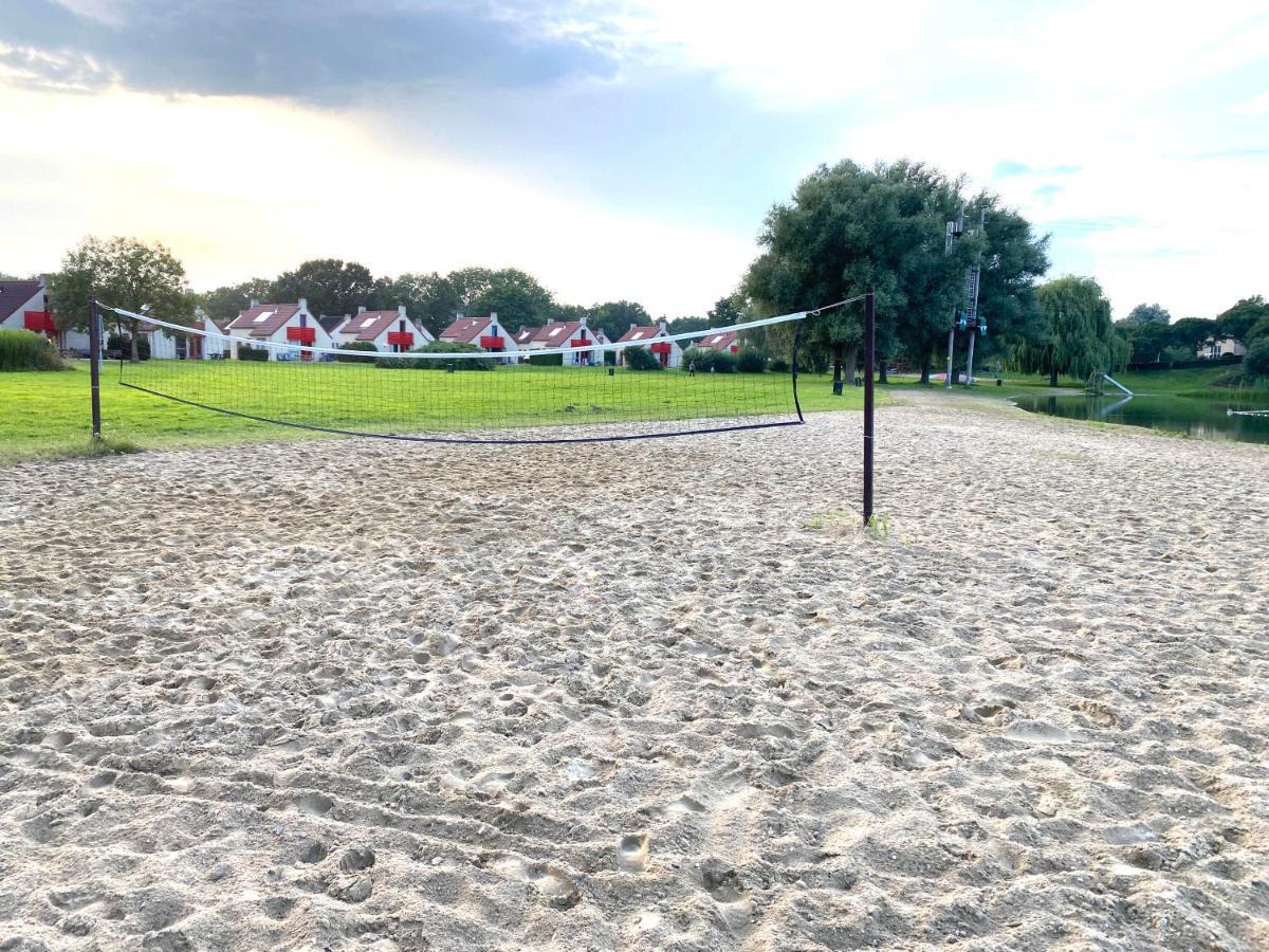 Supergezellig Vakantiehuis Met Hele Grote Tuin Bij Nijmegen Ewijk Exteriör bild