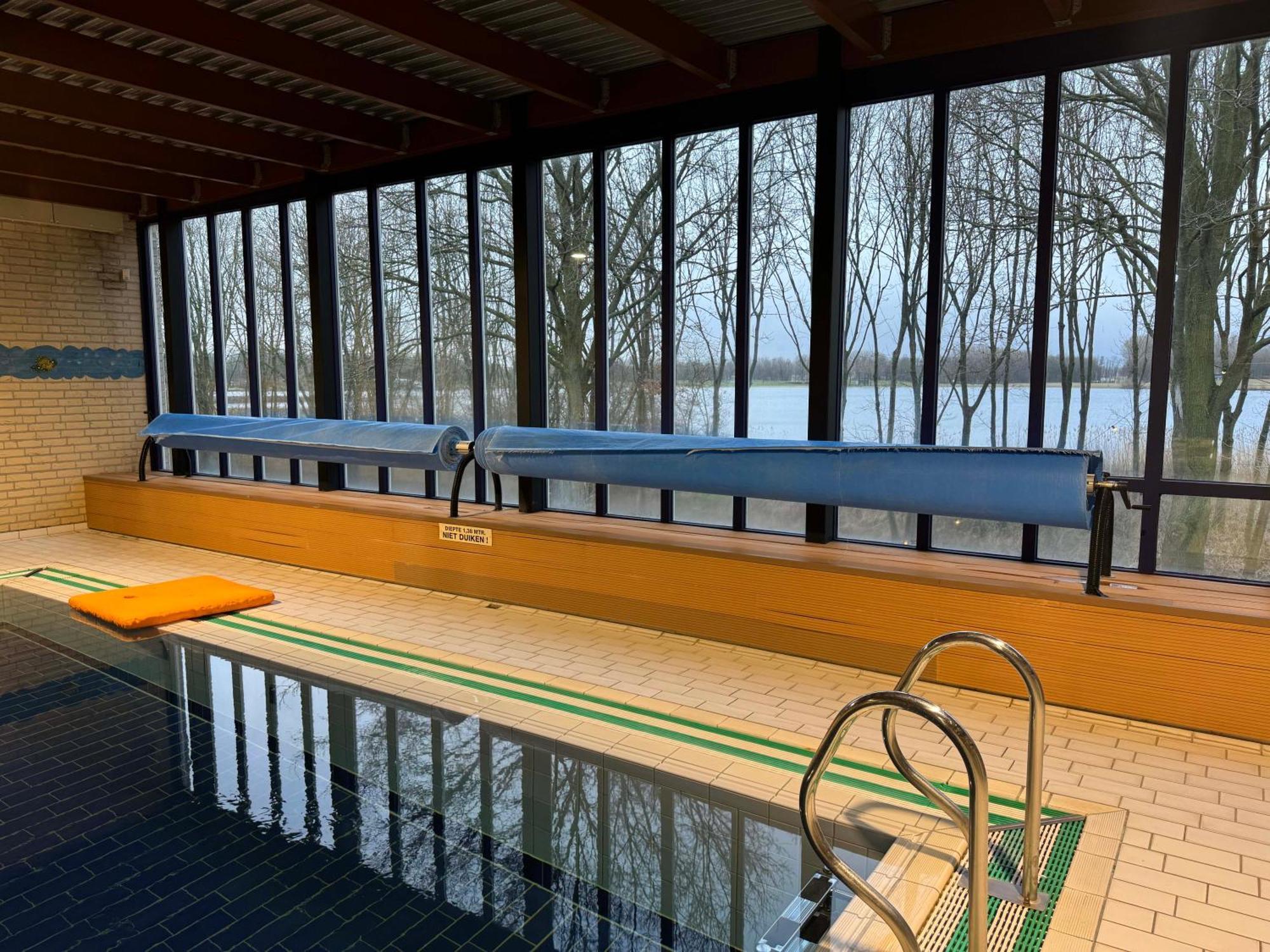 Supergezellig Vakantiehuis Met Hele Grote Tuin Bij Nijmegen Ewijk Exteriör bild