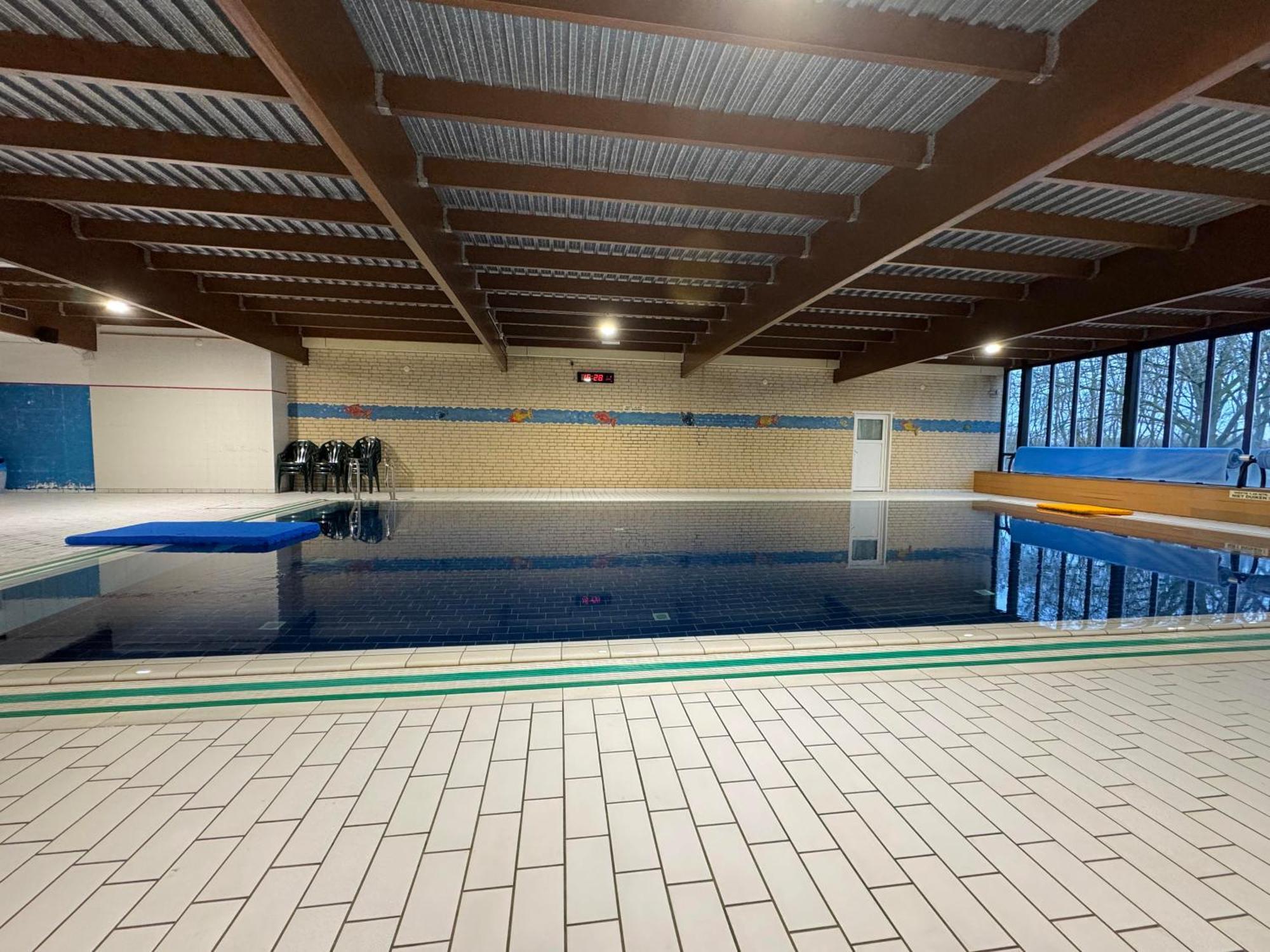 Supergezellig Vakantiehuis Met Hele Grote Tuin Bij Nijmegen Ewijk Exteriör bild